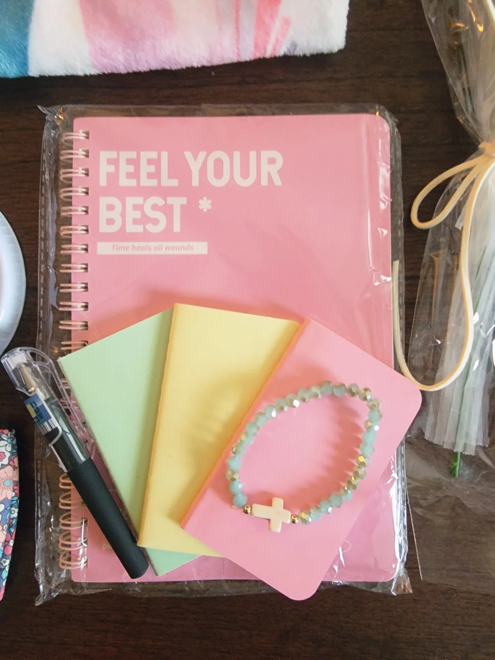 Pink Floral Gift Set